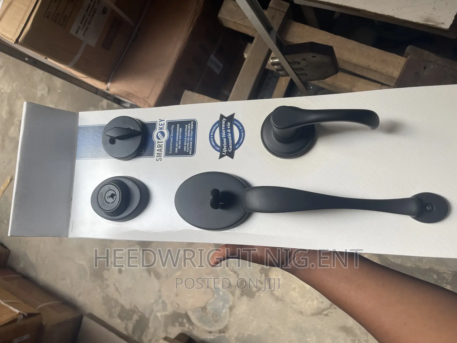 Weiser Black Entry Handle Set With Interior Knob
