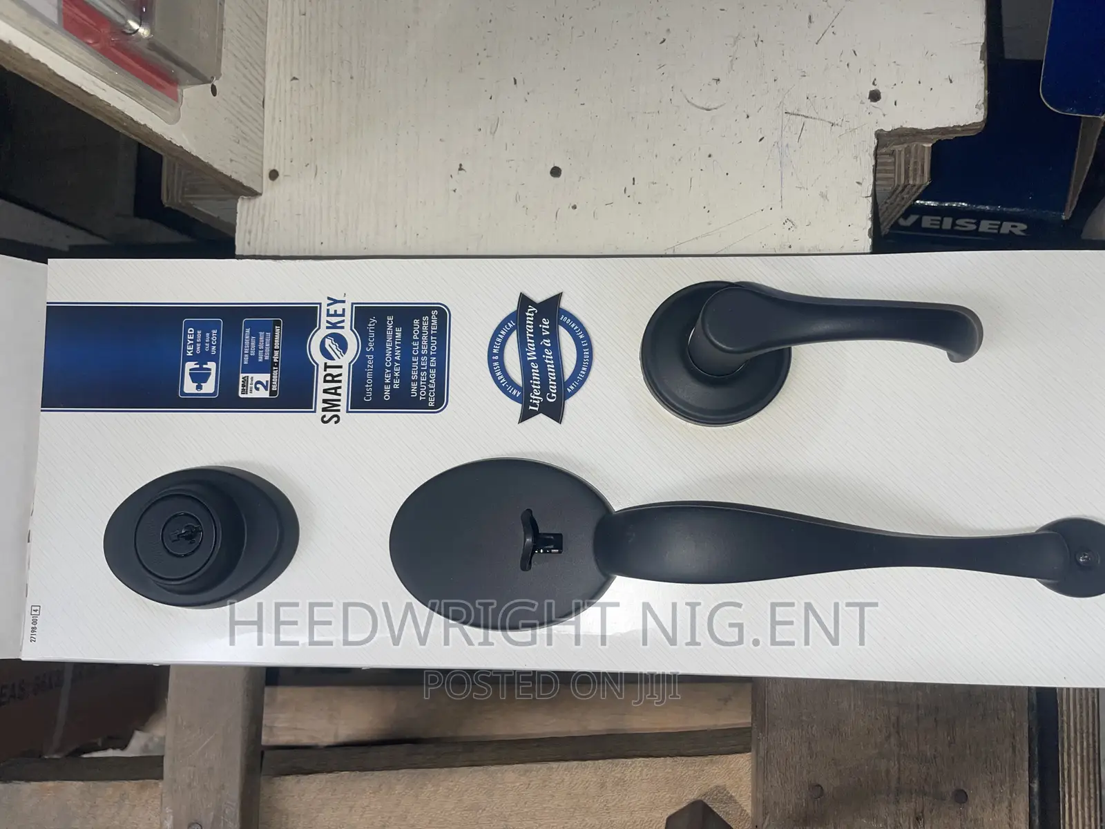 Weiser Black Entry Handle Set With Interior Knob