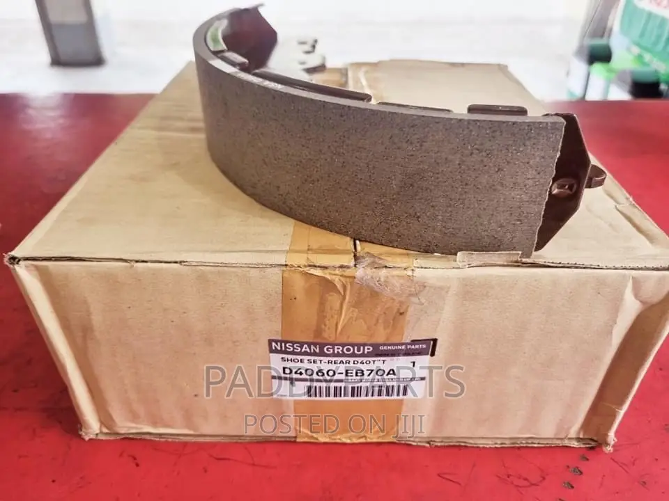 Nissan Navara Brake Shoe/Lining