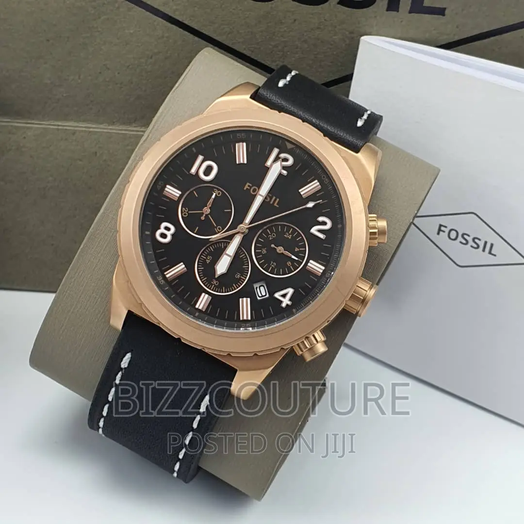 Original FOSSIL Leather Strap Watch Available in Store