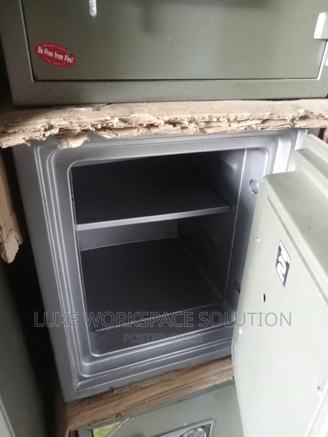 104 Gubabi Fireproof Safe