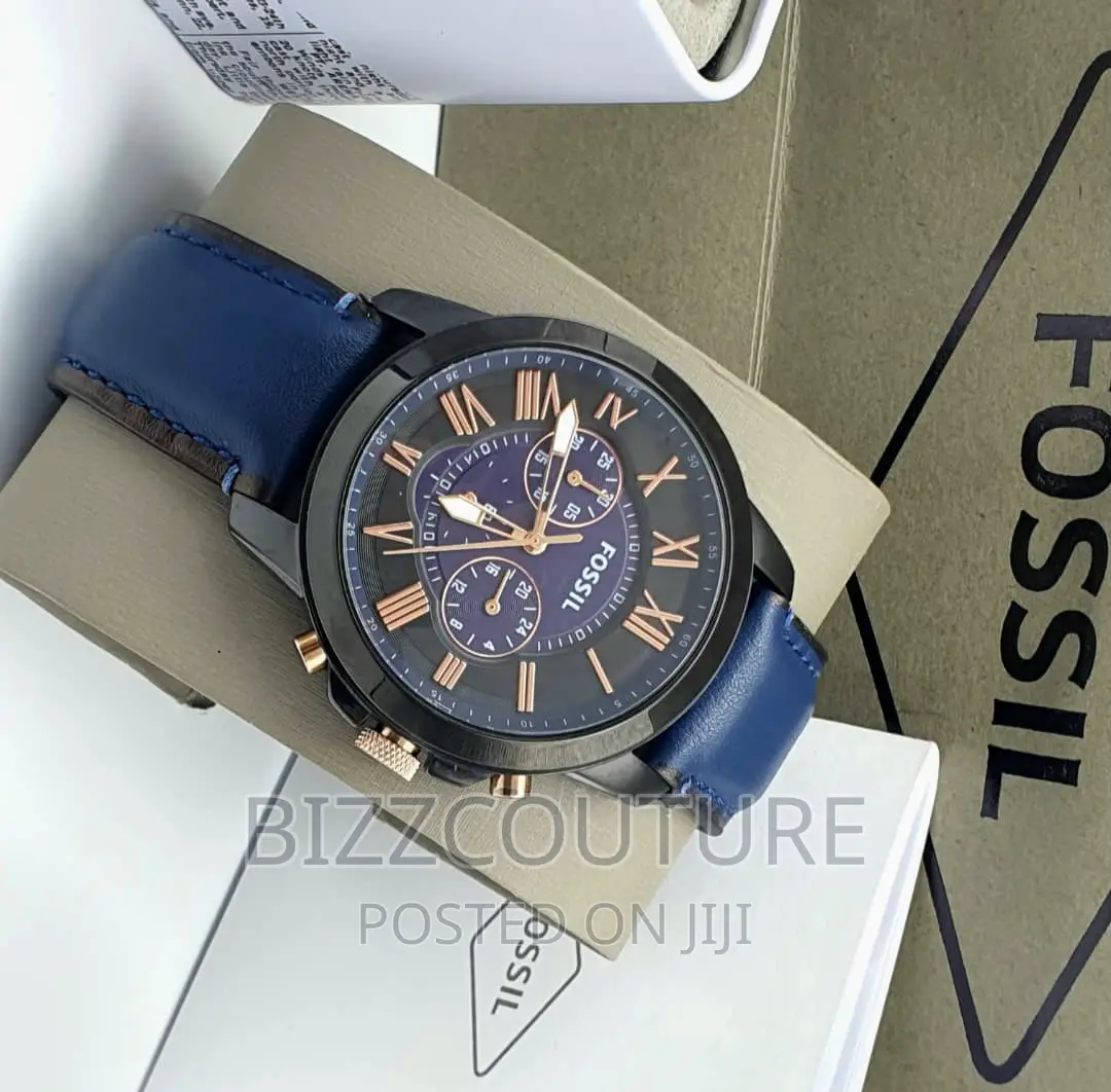 Original FOSSIL Leather Strap Watch Available in Store