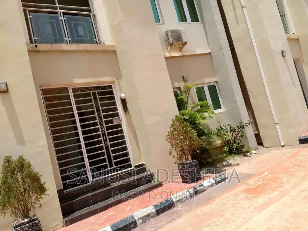 4bdrm House in Citec Mbora Fct, Life Camp for sale