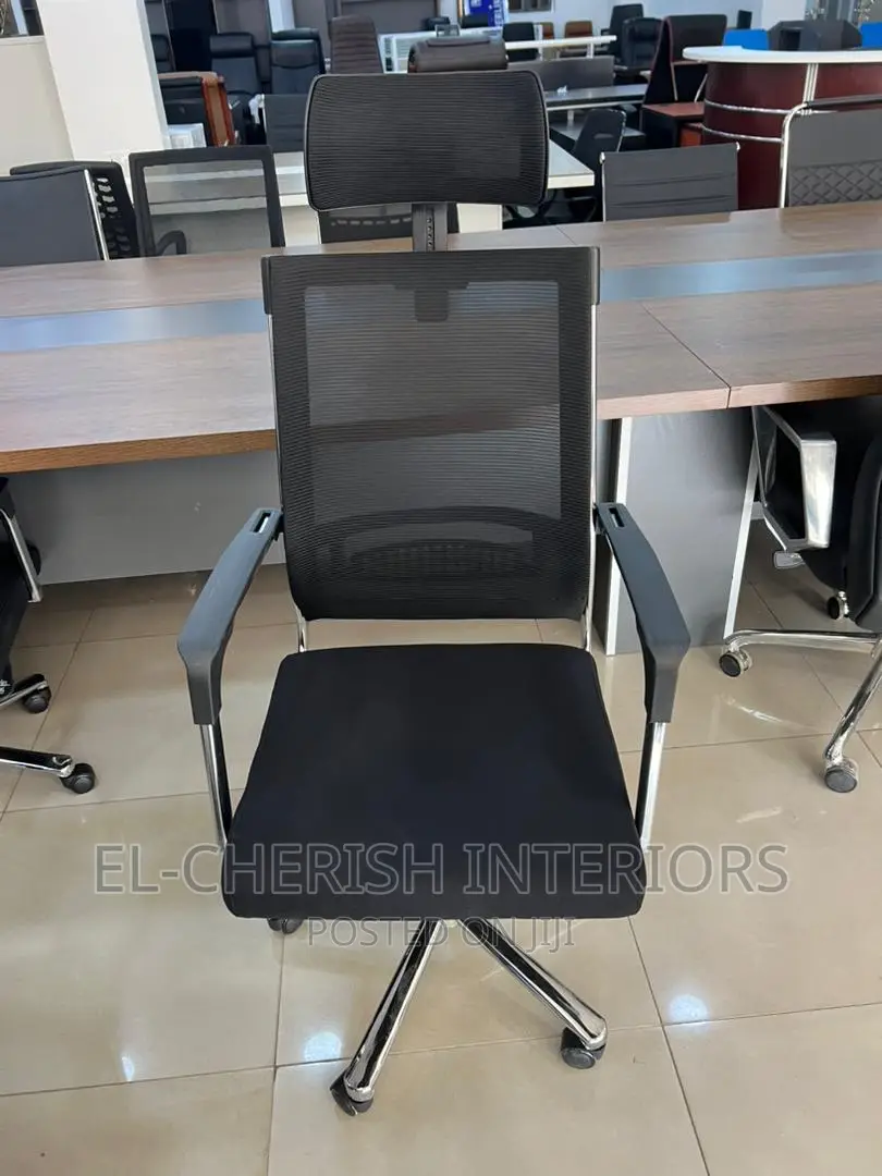 Semi Executive Chair