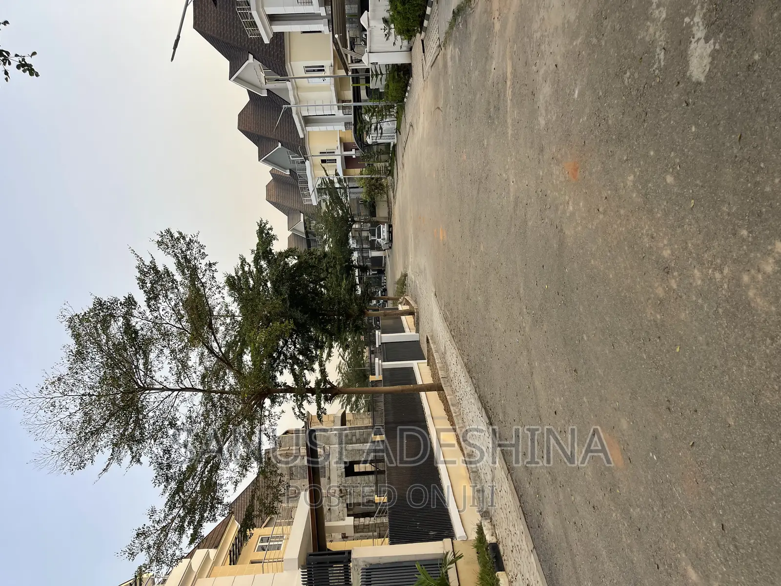 6bdrm Mansion in Katampe Main Fct for sale