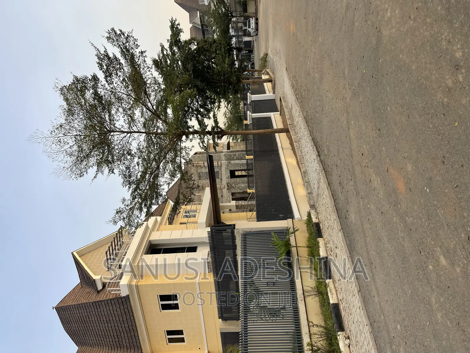 6bdrm Mansion in Katampe Main Fct for sale