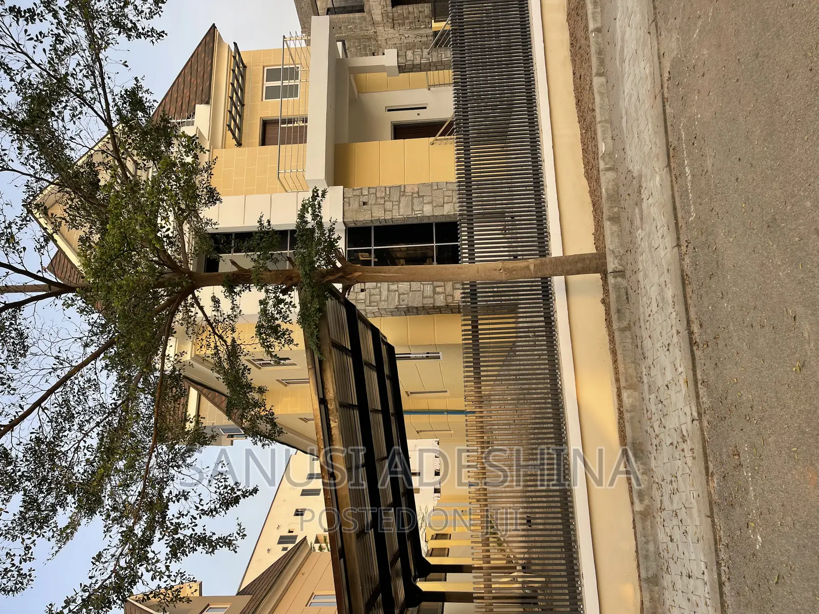 6bdrm Mansion in Katampe Main Fct for sale
