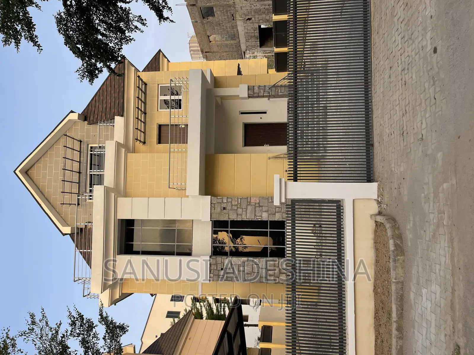 6bdrm Mansion in Katampe Main Fct for sale