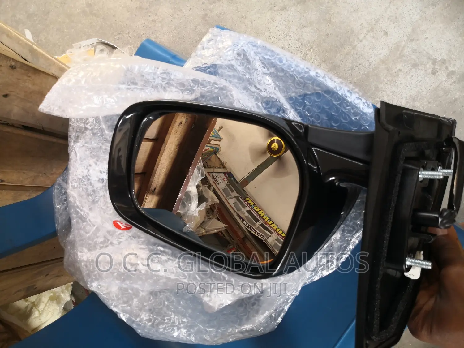 Side Mirror With Light for All Cars Available