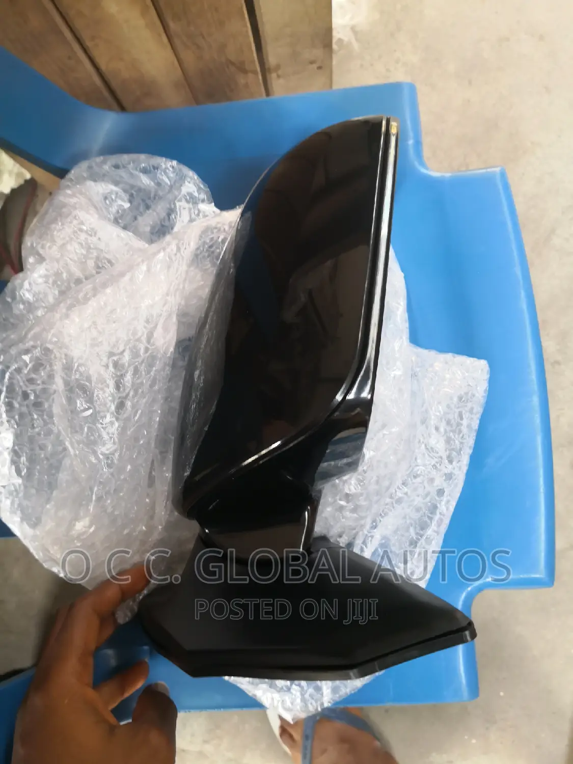 Side Mirror With Light for All Cars Available