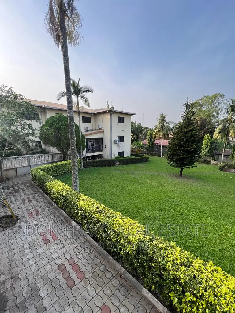 Furnished 11bdrm Mansion in Agodi Gra for sale