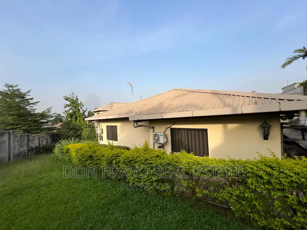 Furnished 11bdrm Mansion in Agodi Gra for sale