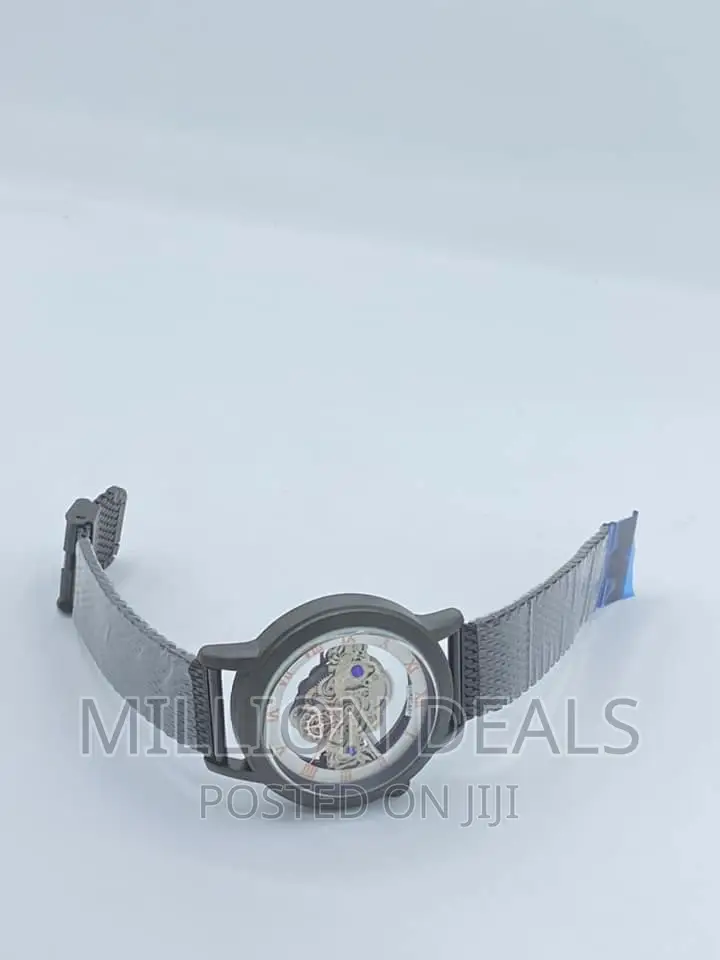 Meshed Black Strap Men's Wrist Watch