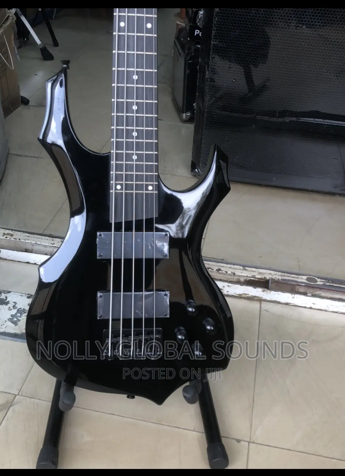 Ibanez 5 Strings Bass Guitar