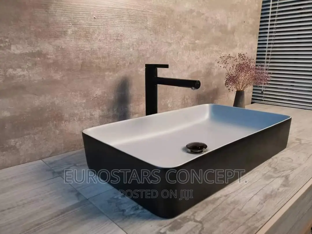 Black An White Long Ceramic Wash Hand Basin