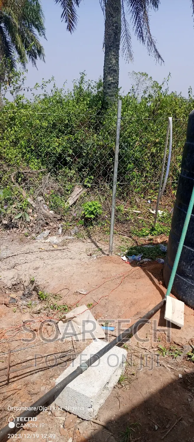 Chain Link Farm Fencing With Straightened Wire