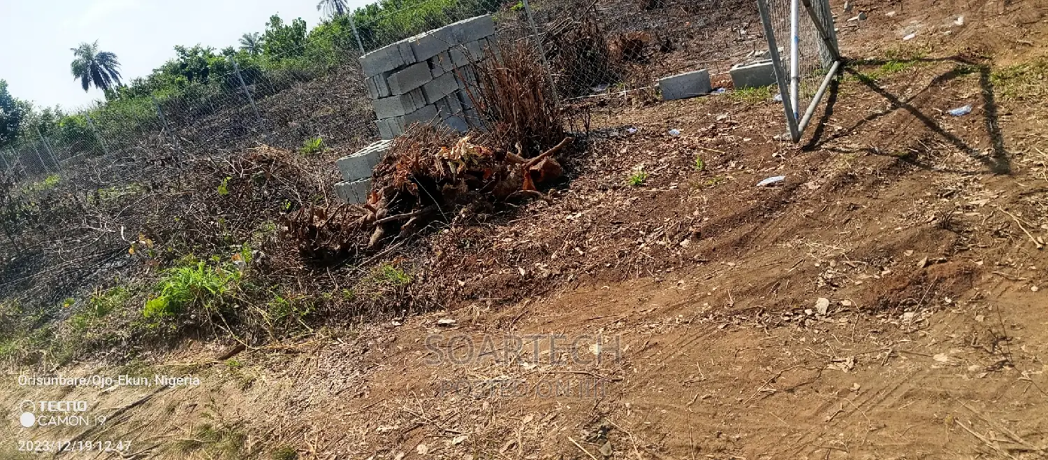 Chain Link Farm Fencing With Straightened Wire