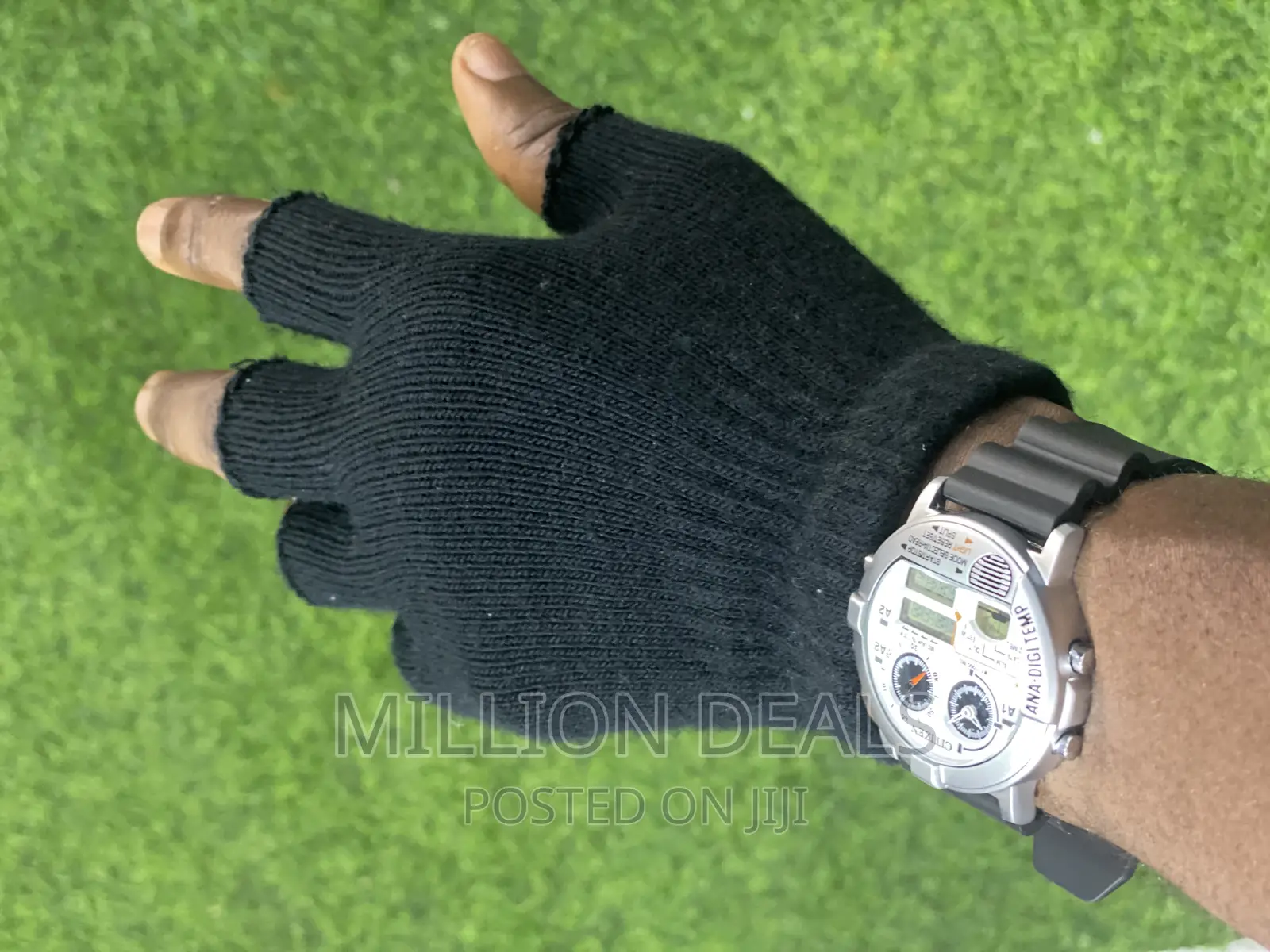 Luxury Rubber Strap Men’S Wrist Watch
