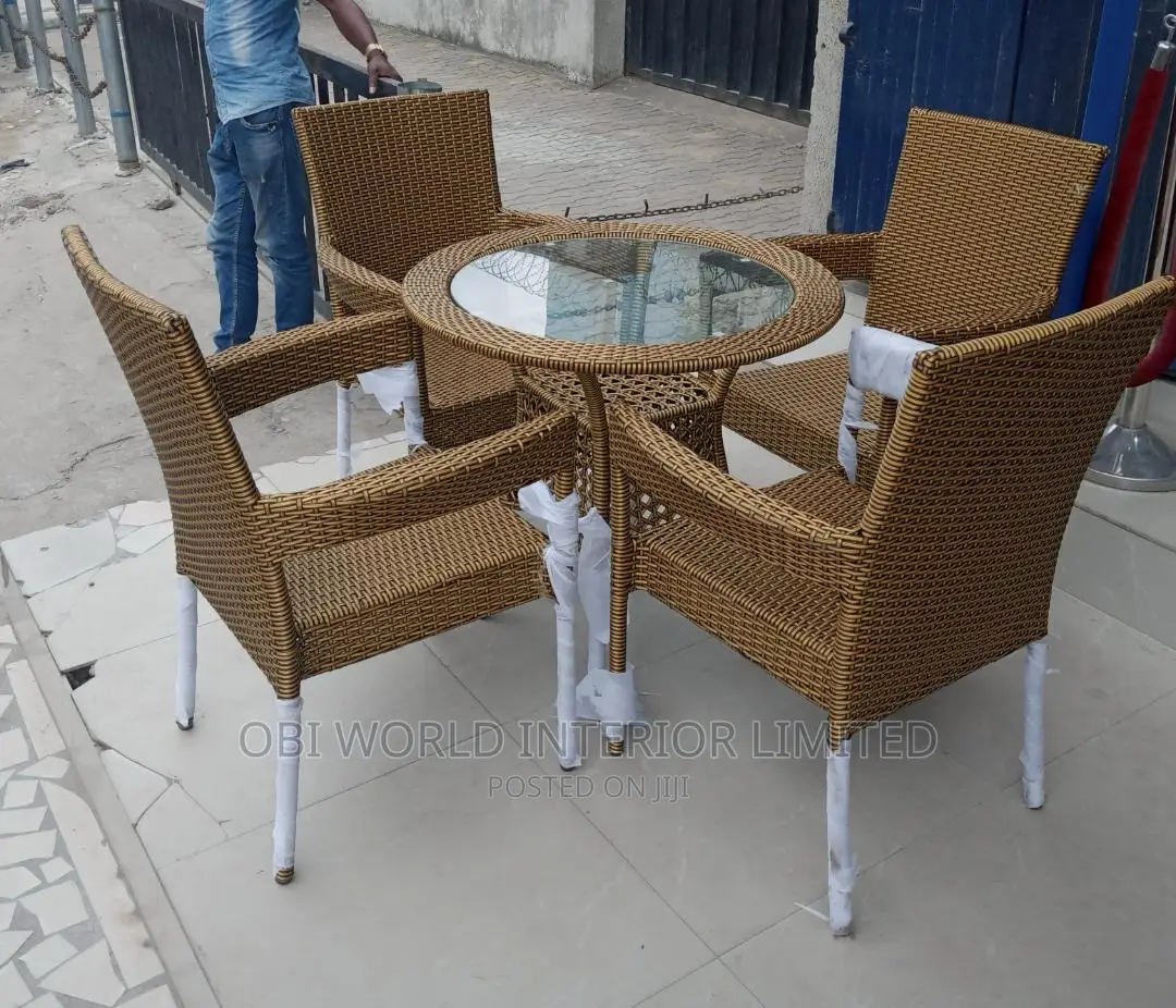 Outdoor Basket Restaurant Chair Set by 4