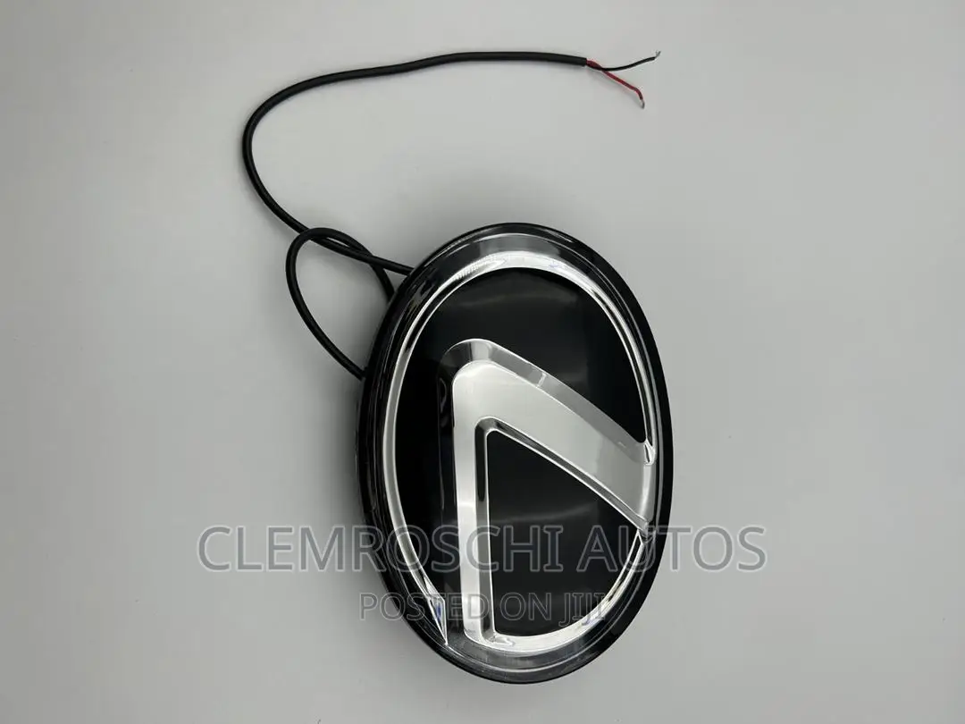 High Quality Certified LED Lights Front Logo Lexus Toyota