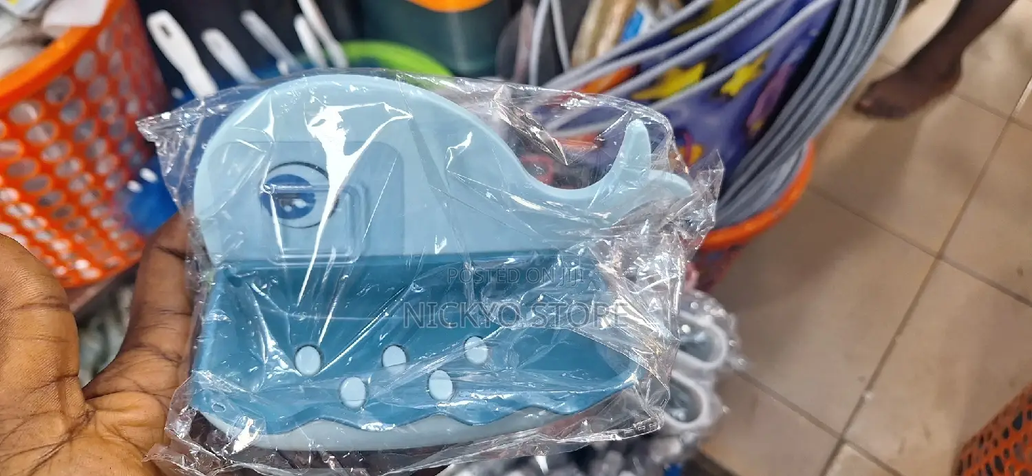 Whale Shape Soap Box Bathroom Drain Soap Holder