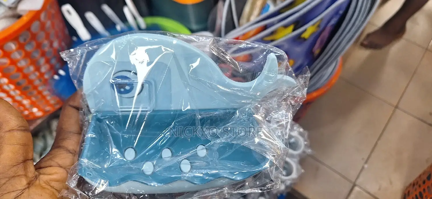 Whale Shape Soap Box Bathroom Drain Soap Holder