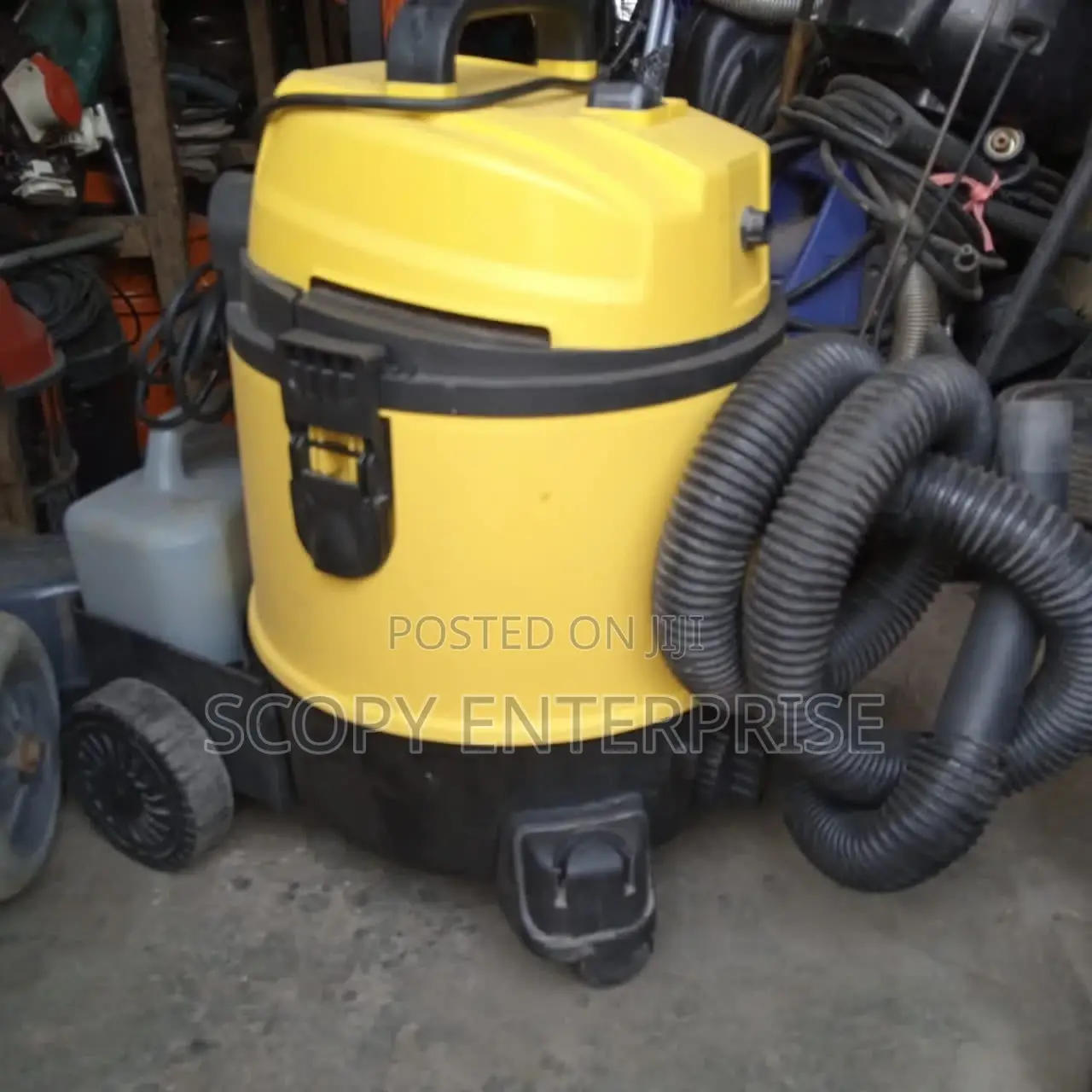30 Liters Vaccum Cleaner