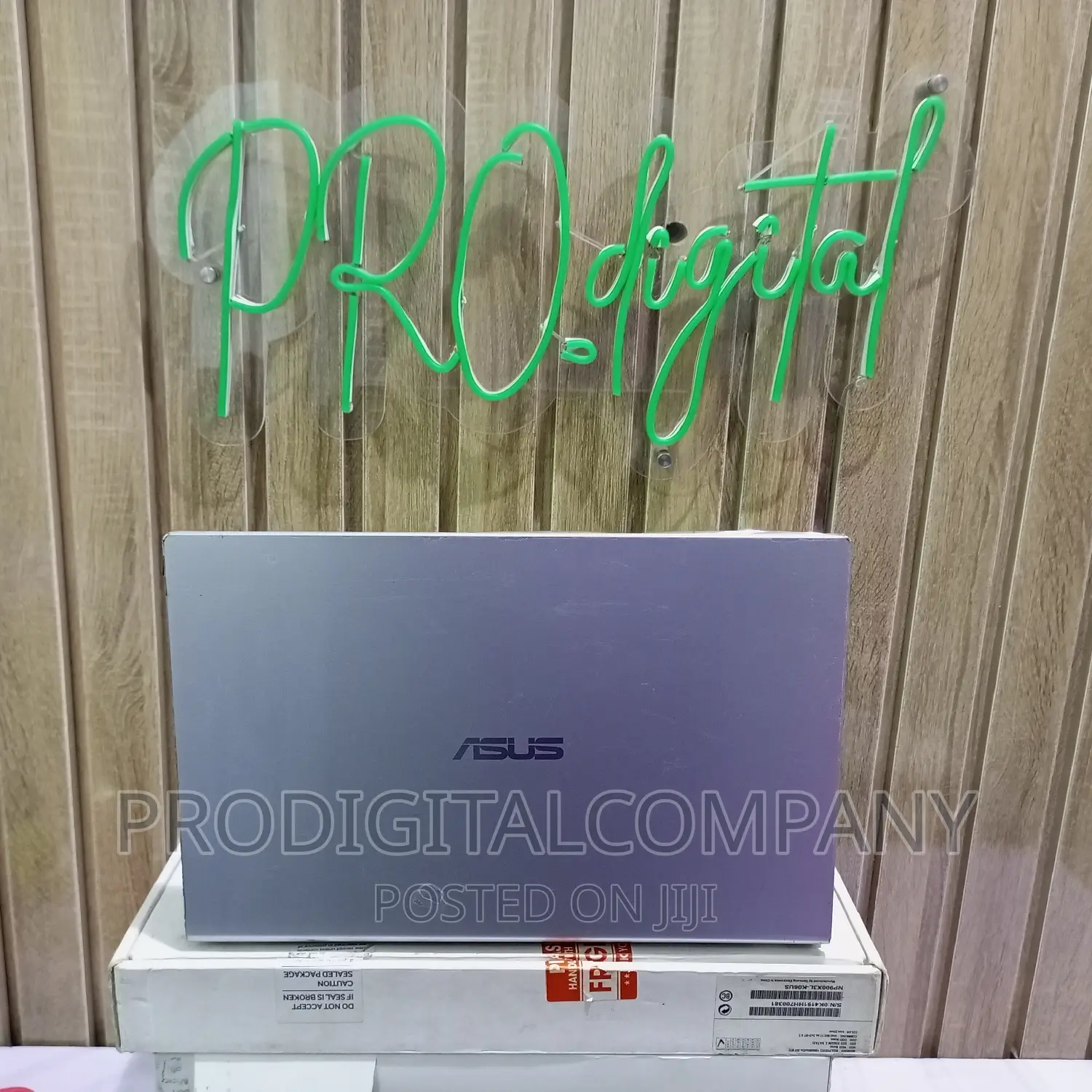 Laptop Asus VivoBook 15 X505BA 20GB Intel Core I5 SSD 512GB