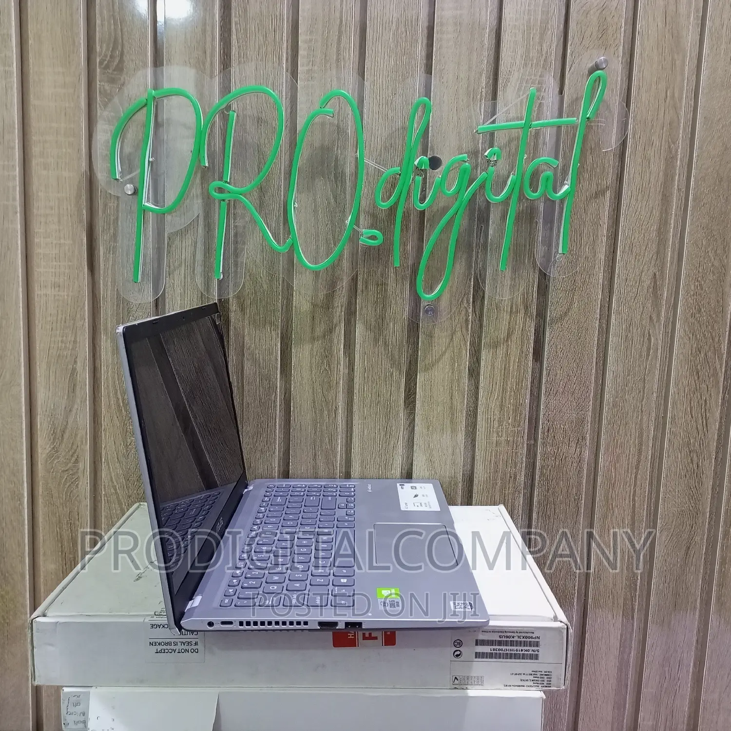 Laptop Asus VivoBook 15 X505BA 20GB Intel Core I5 SSD 512GB