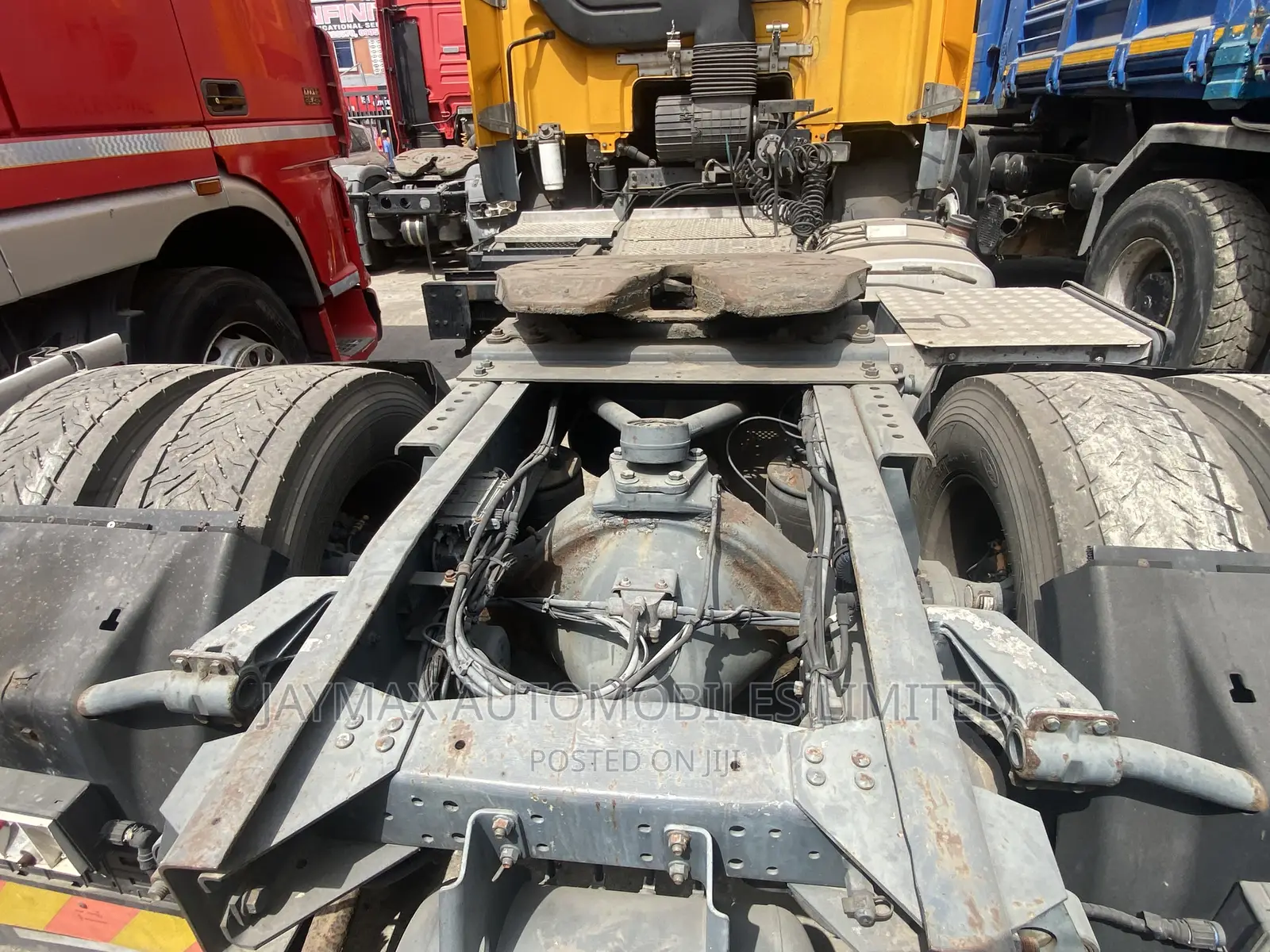 DAF Cf85 Yellow
