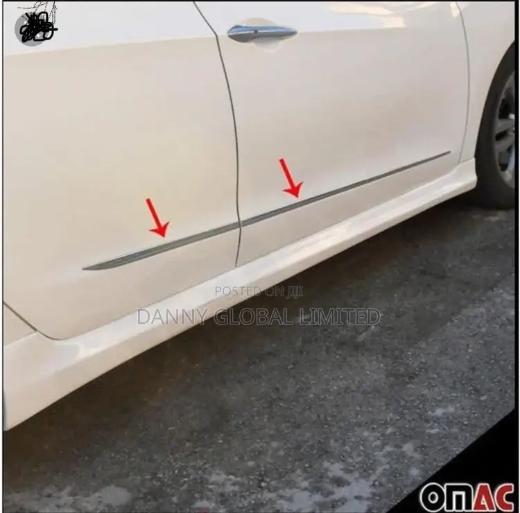 Toyota Corolla 03-07 Sliver Body Chrome
