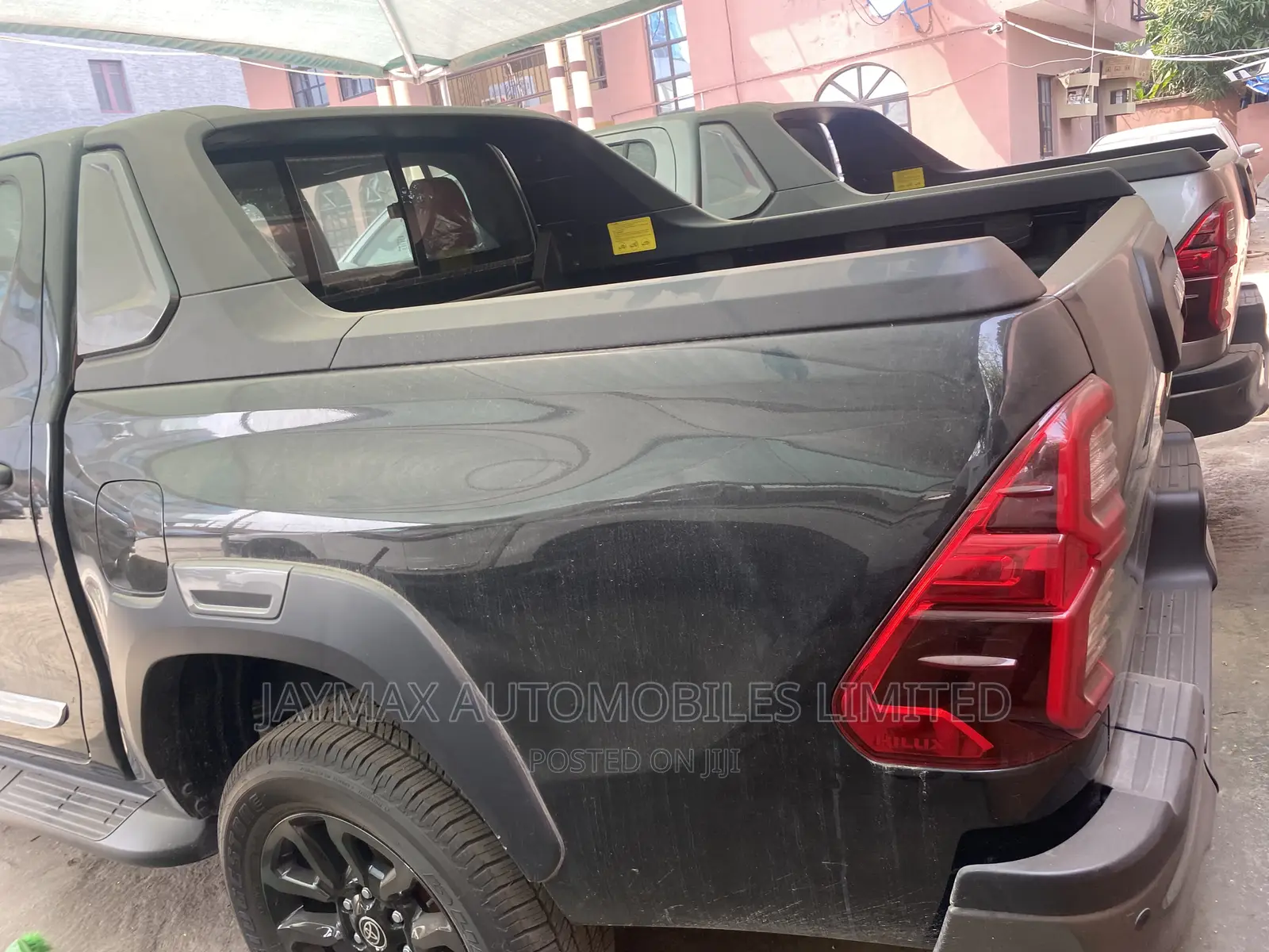 New Toyota Hilux 2023 Black