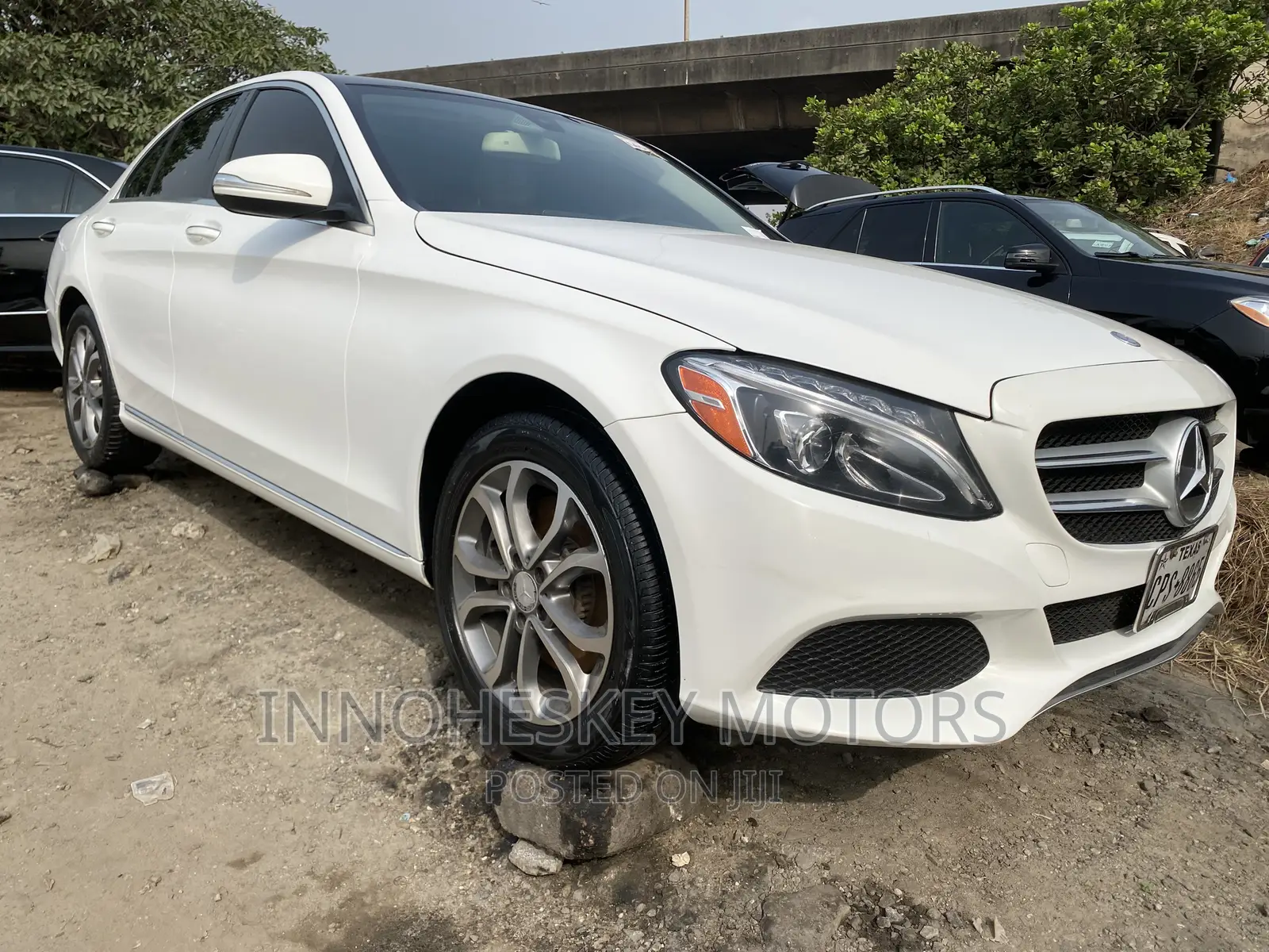 Mercedes-Benz C300 2016 White