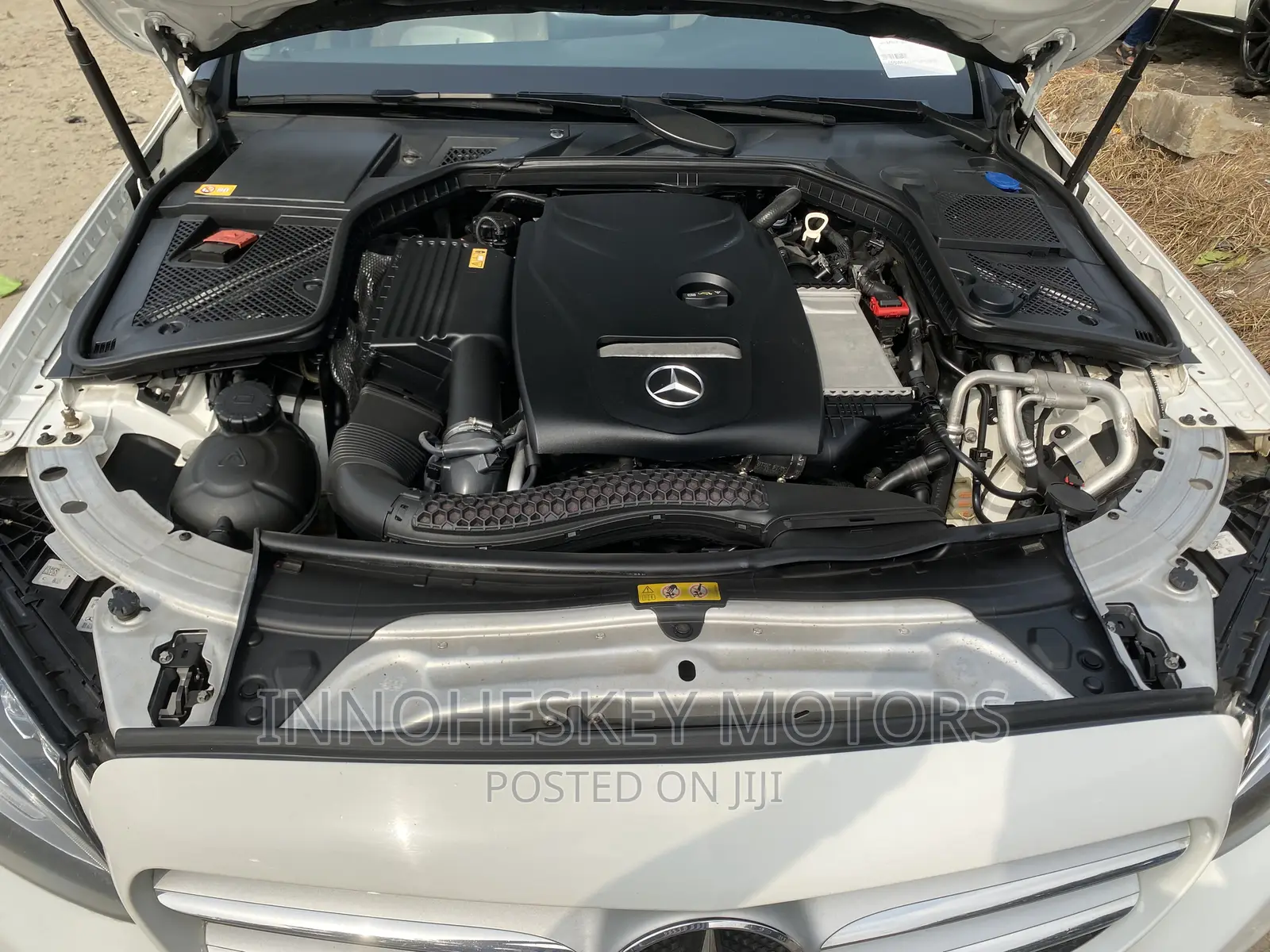 Mercedes-Benz C300 2016 White
