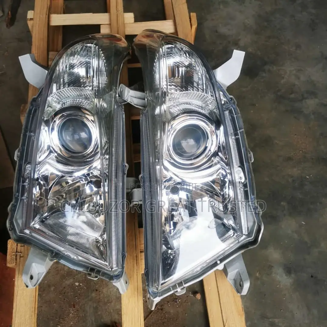 Set Headlamp For Highlander 2012/2013 Tokunbo Highest Grade
