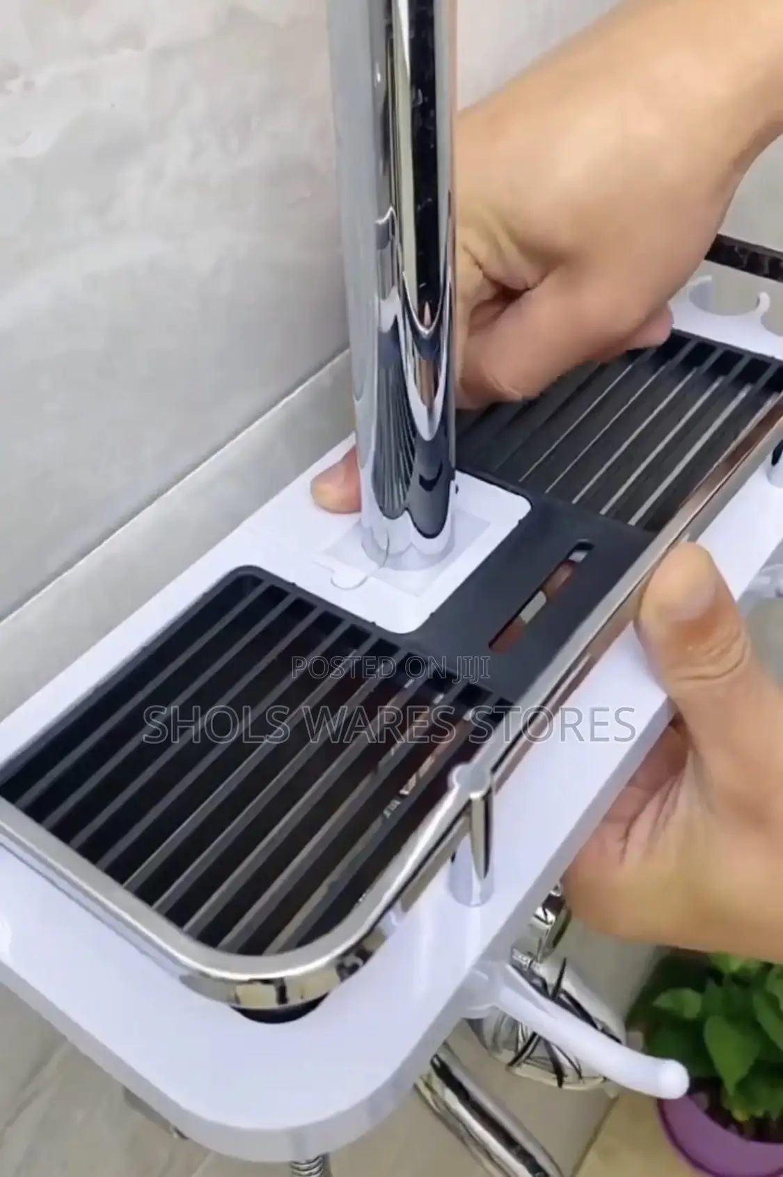 Bathroom Items Organizer