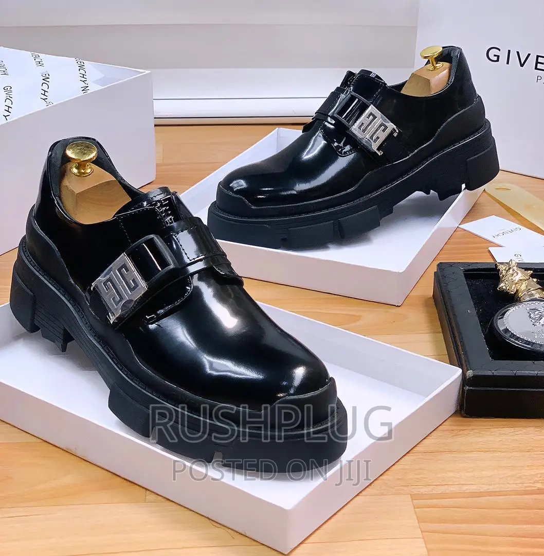 Givenchy Luxury Side Buckle Shoe