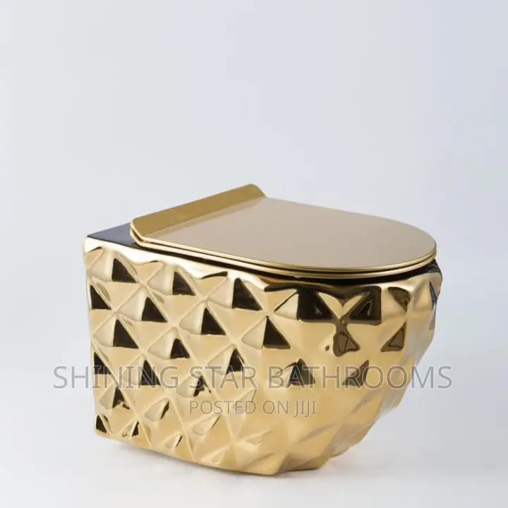 Gold Conceal Toilet Set With Tank