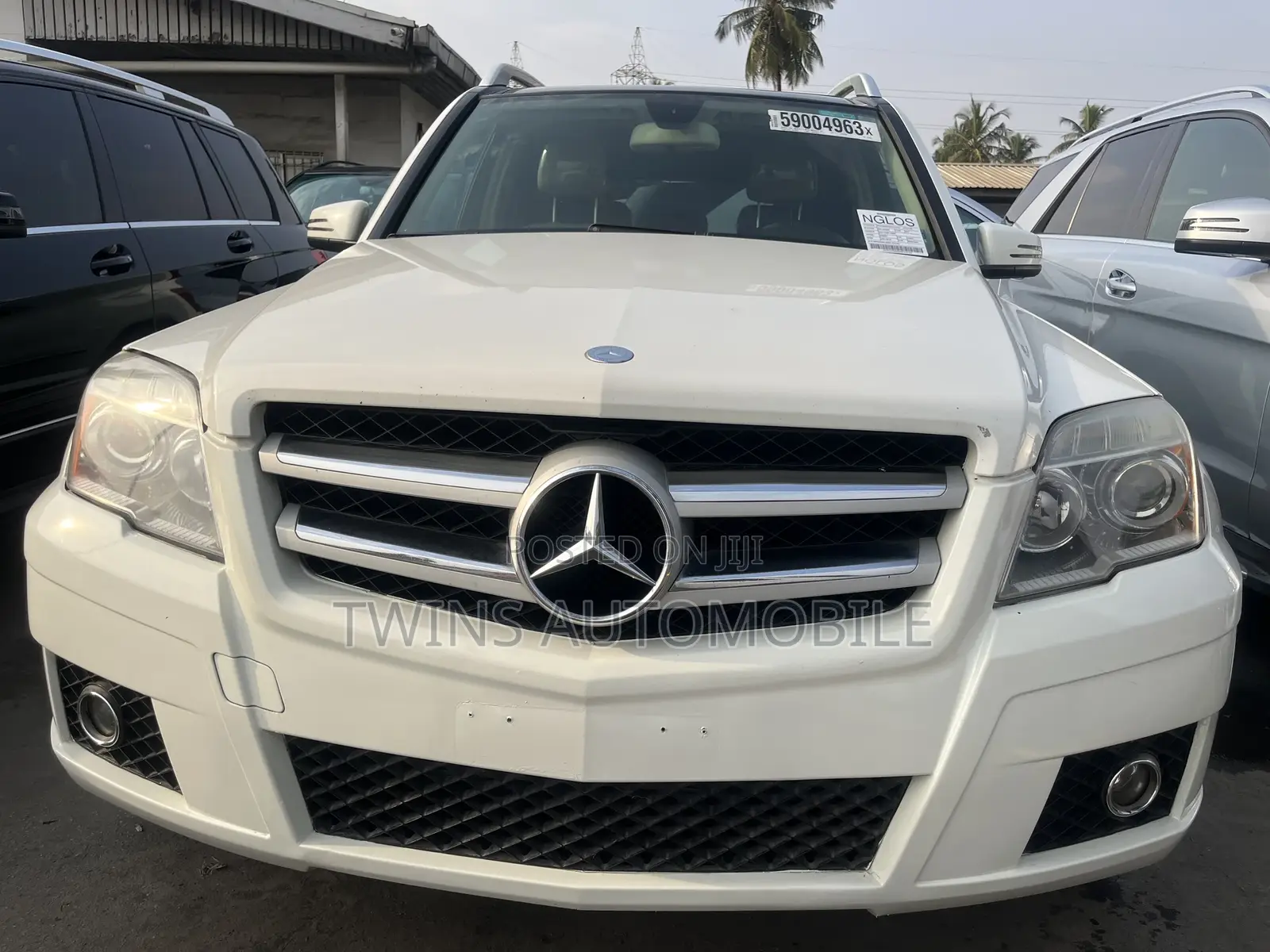 Mercedes-Benz GLK-Class 350 4MATIC 2011 White