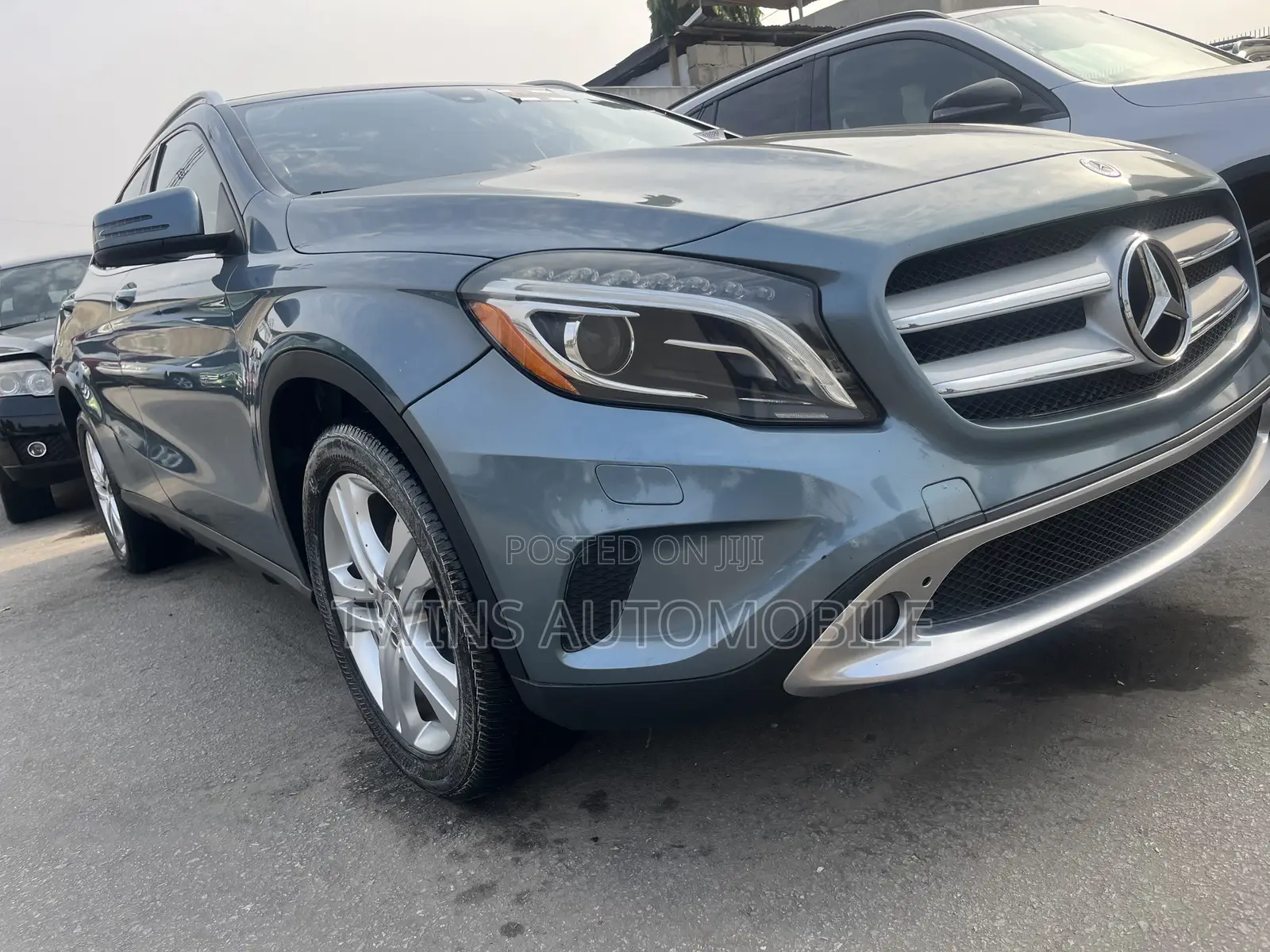 Mercedes-Benz GLA 250 2016 Blue