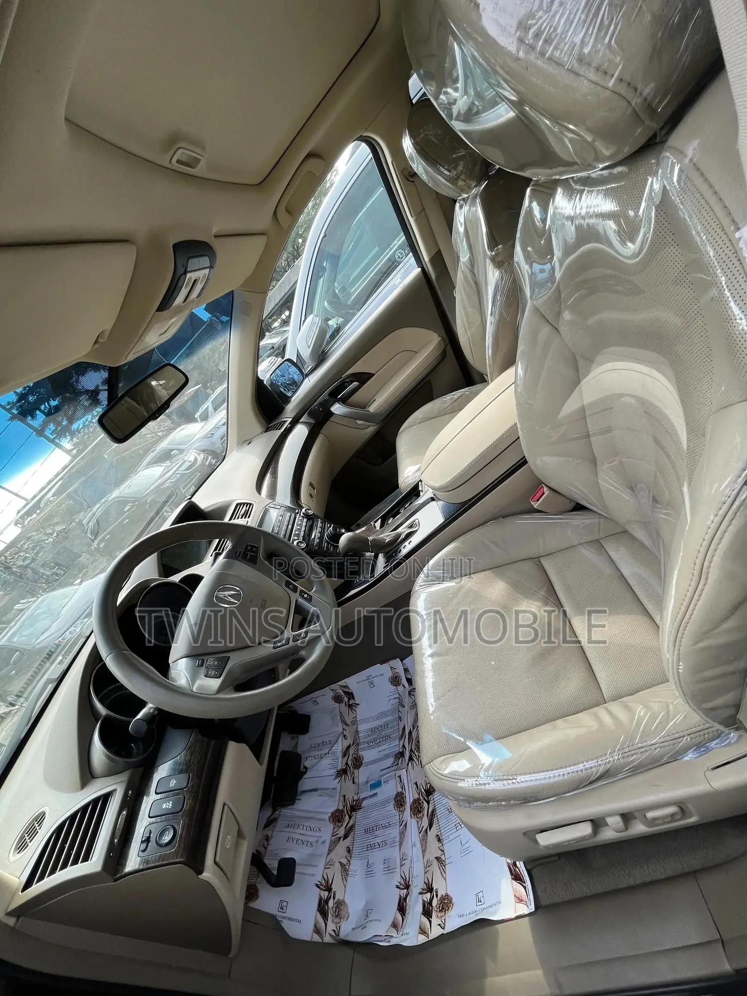 Acura MDX SUV 4dr AWD (3.7L 6cyl 6A) 2010 Black
