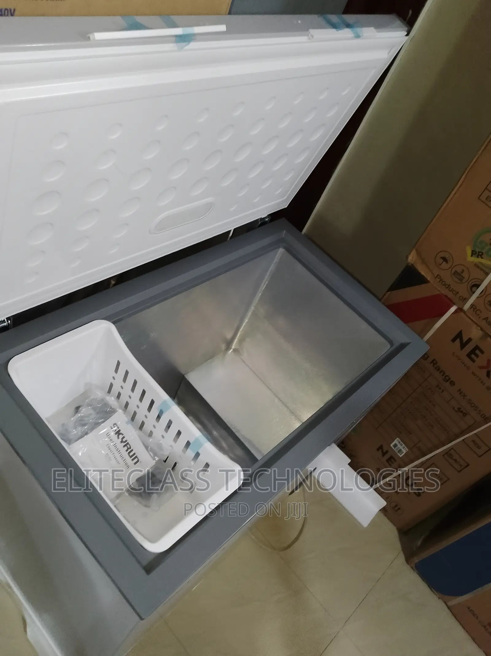 Skyrun 200 Litres Super Fast Chest Freezer (BD-200A) - Grey