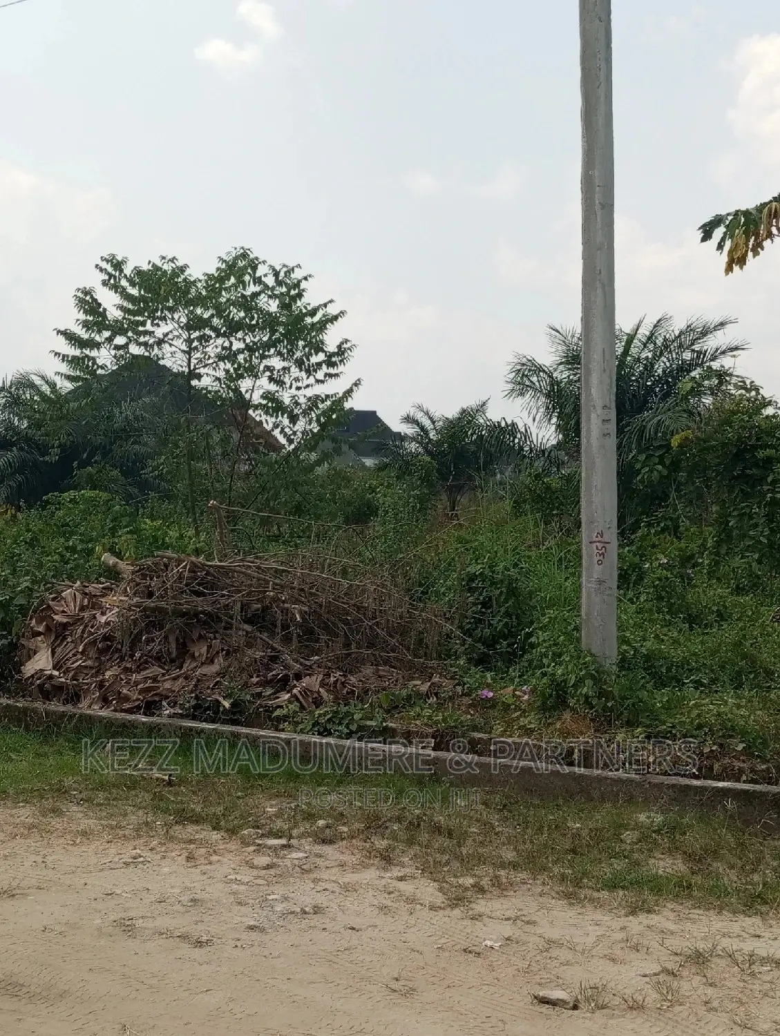 For Sale: 3 Poles Off Sars Road
