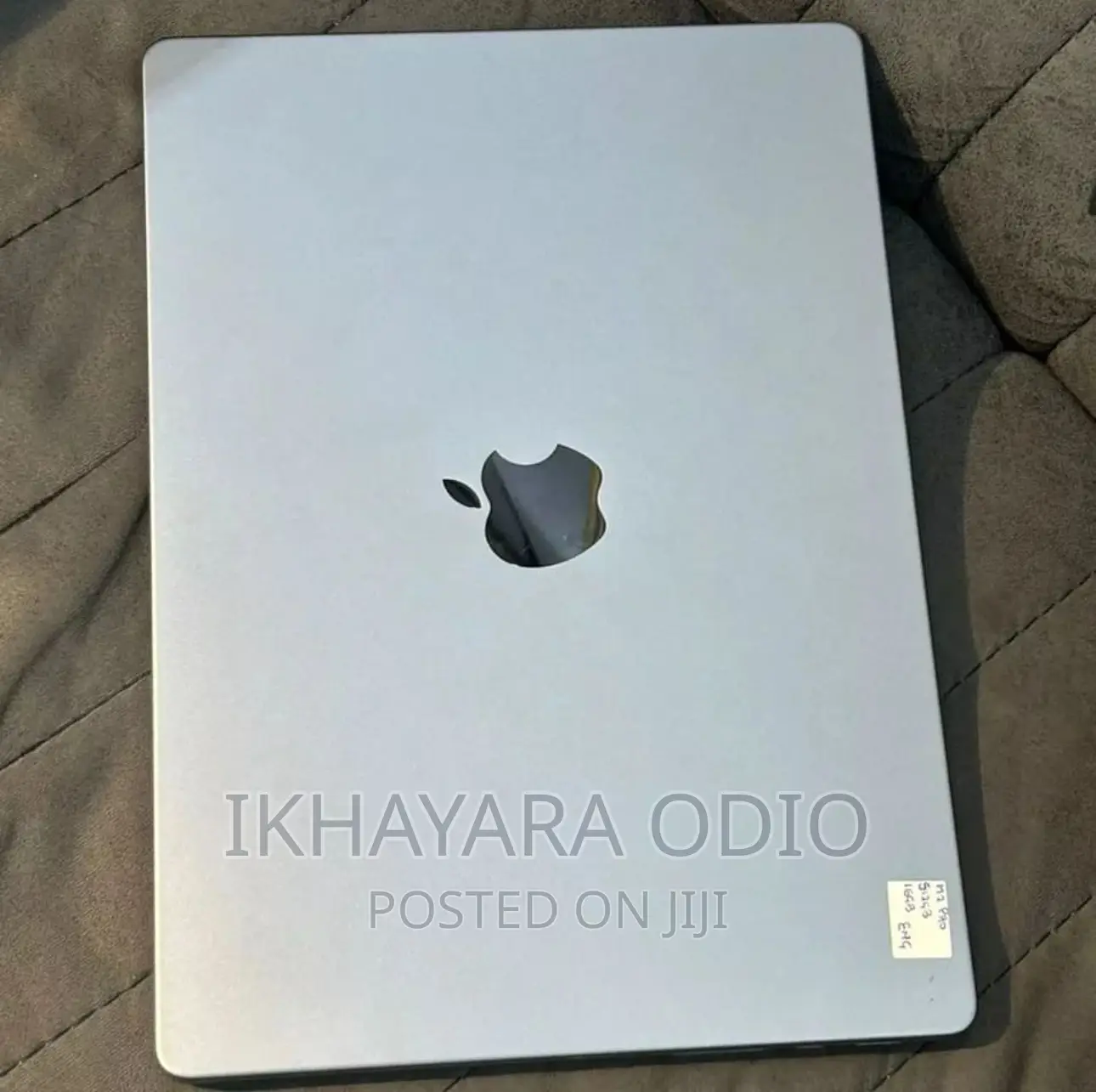 Laptop Apple MacBook Pro 2022 M2 16GB Apple M2 SSD 512GB