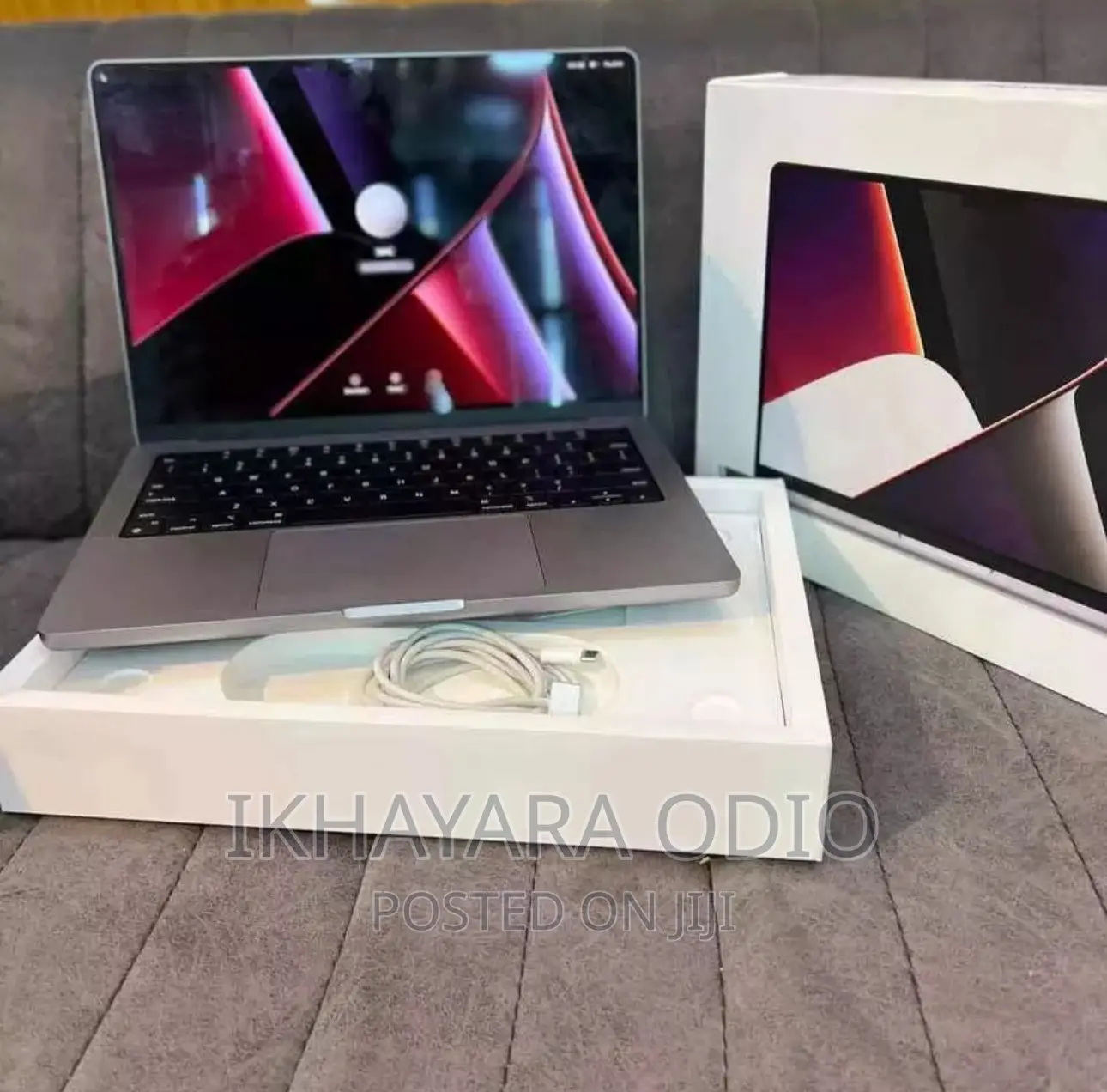 Laptop Apple MacBook Pro 2021 M1 16GB Apple M1 Pro SSD 512GB