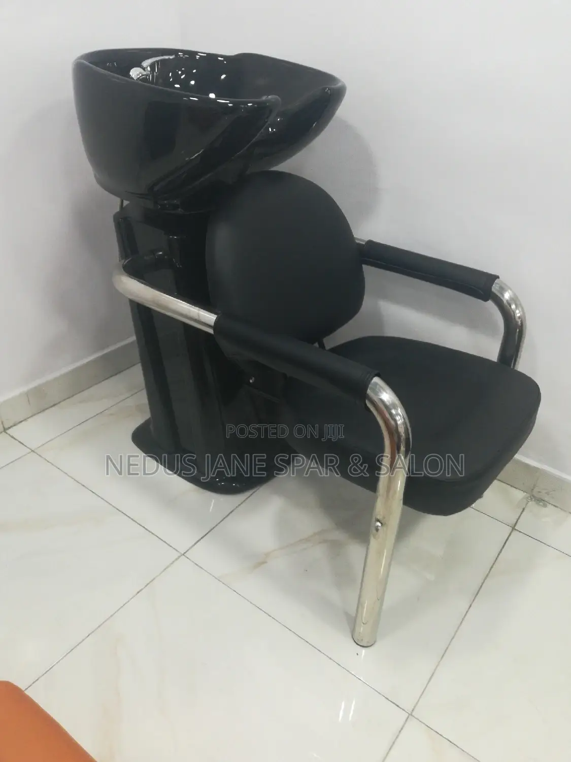 Shampoo Chair