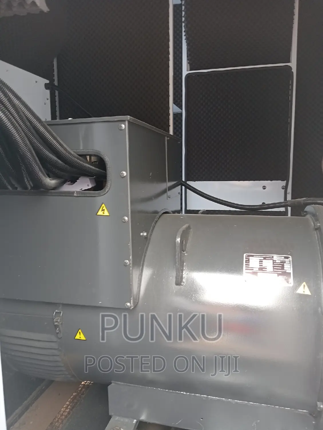 100 KVA Perkins Sound Proof Diesel Generator 100% Copper