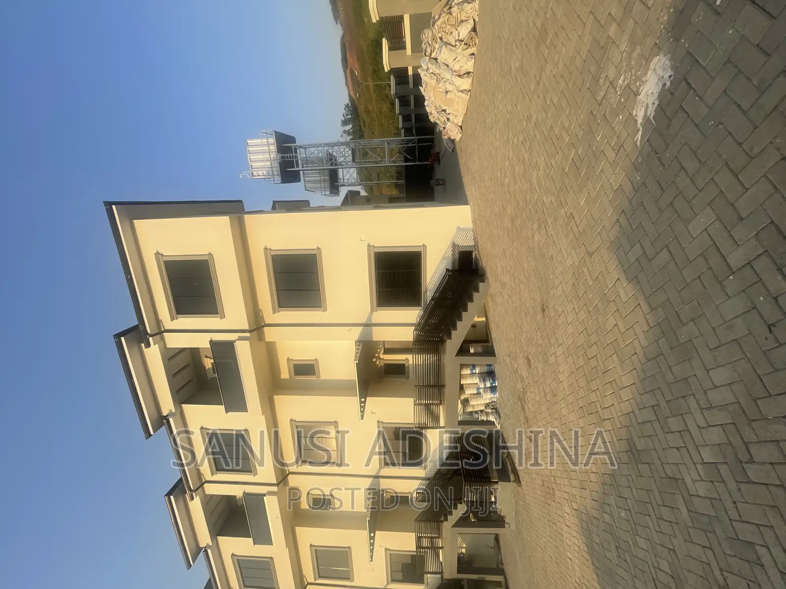 5bdrm Duplex in Guzape Fct Abuja for sale