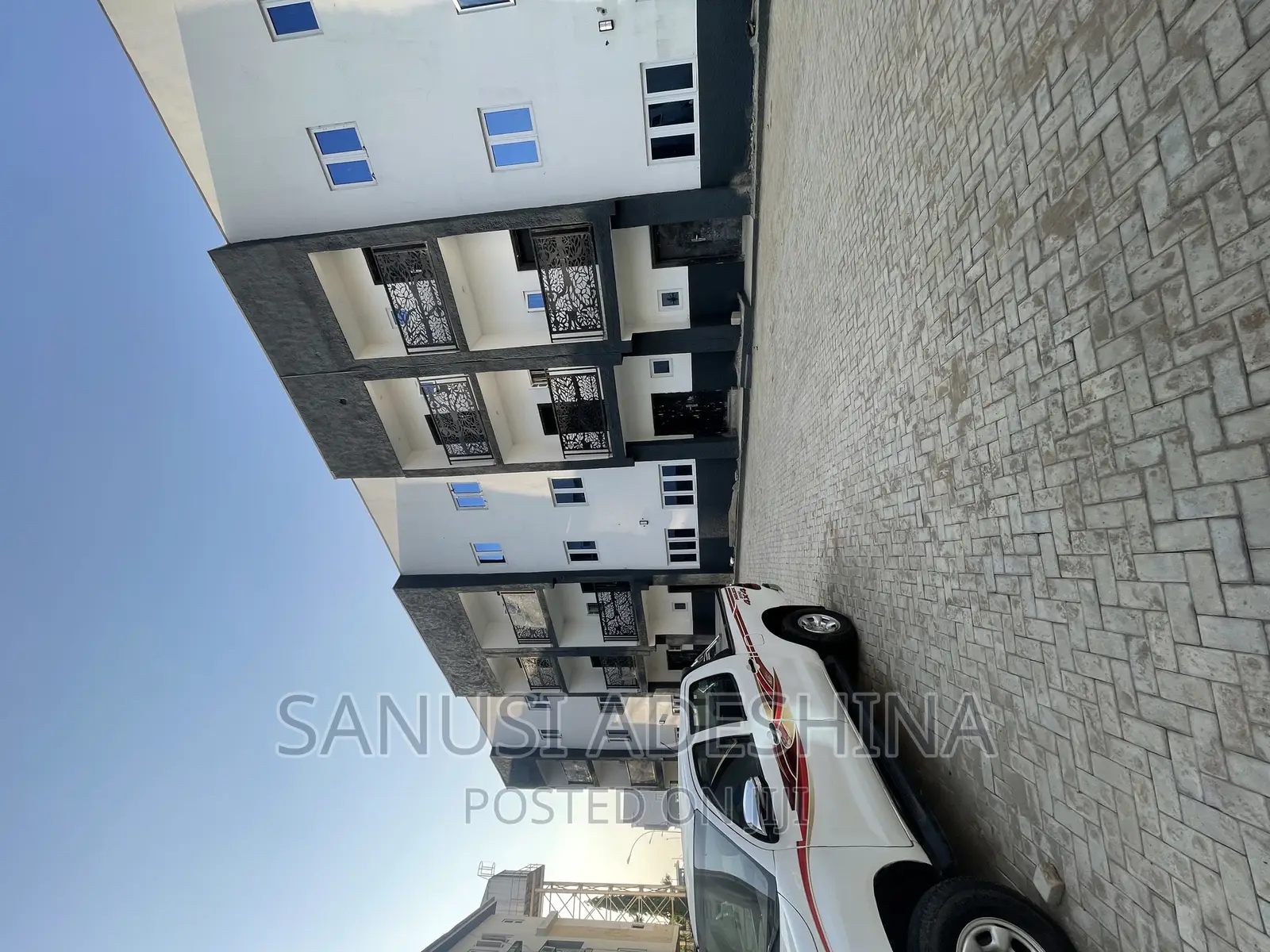 5bdrm Duplex in Guzape Fct Abuja for sale