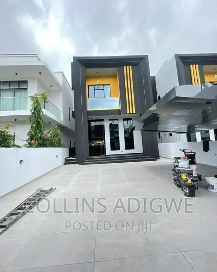 5bdrm Duplex in Osapa London for sale